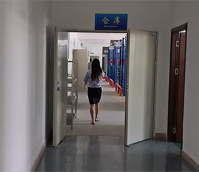 (視頻)全檢包裝，倉庫